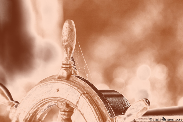 Steering towards the sea